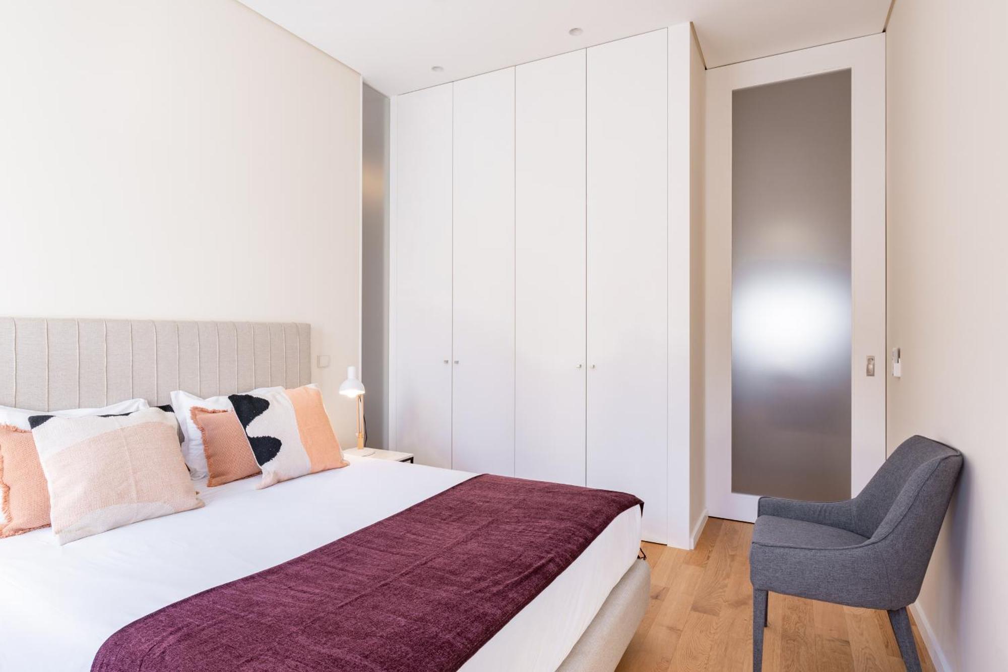 Viva 4 Suites Batalha Residence & Size Flats Batalha Porto Exterior foto